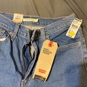 High Waisted Tapered Levi Jeans